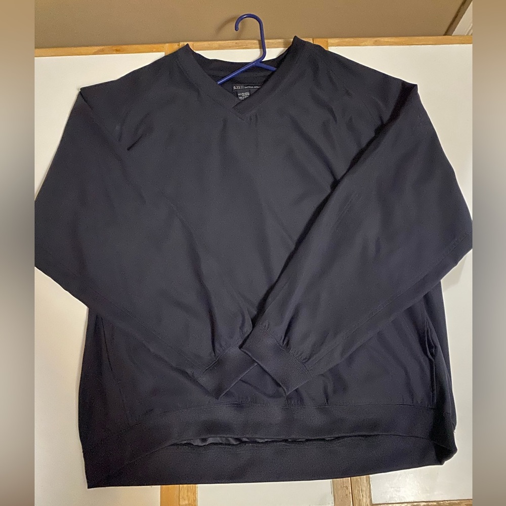 Men’s 511 v neck pull over